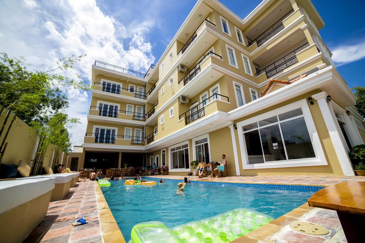 Mad Monkey Hostel Kampot (Adults Only) Экстерьер фото