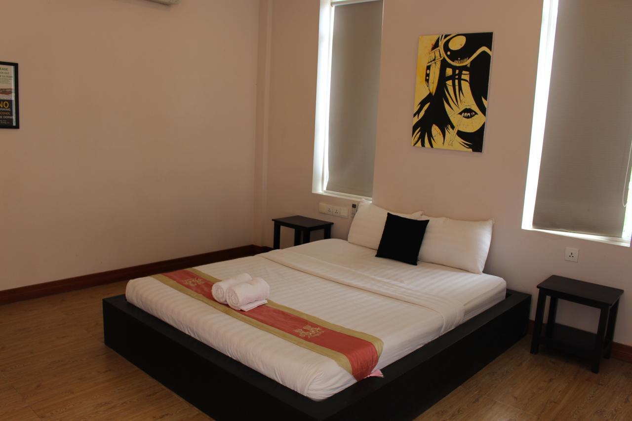 Mad Monkey Hostel Kampot (Adults Only) Экстерьер фото