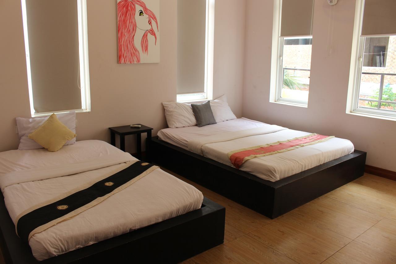 Mad Monkey Hostel Kampot (Adults Only) Экстерьер фото