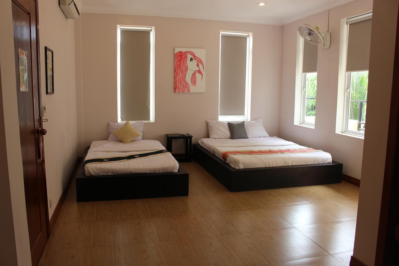 Mad Monkey Hostel Kampot (Adults Only) Экстерьер фото