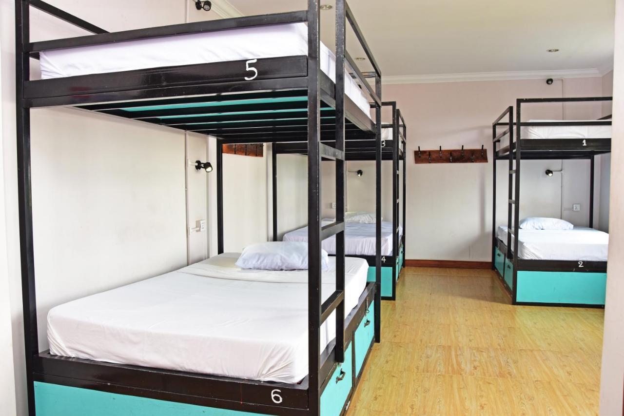 Mad Monkey Hostel Kampot (Adults Only) Экстерьер фото